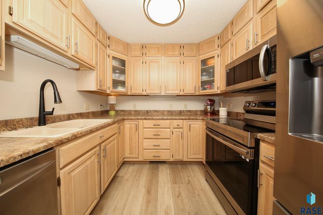 4605 W Custer Ln Lane 305, Sioux Falls, SD 57106