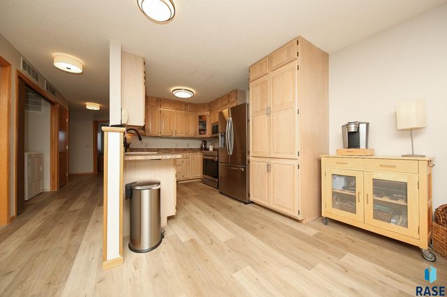 4605 W Custer Ln Lane 305, Sioux Falls, SD 57106