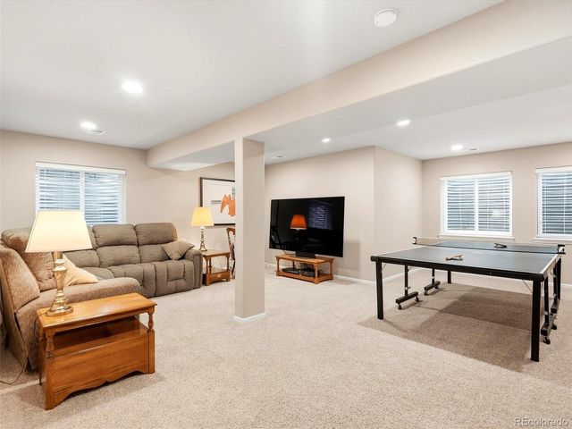 9720 Brook Hill Ct, Lone Tree, CO 80124