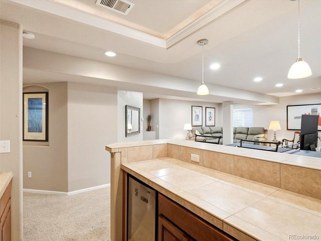 9720 Brook Hill Ct, Lone Tree, CO 80124
