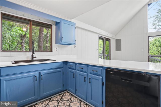 578 WALDEN RD, Hedgesville, WV 25427