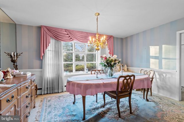 4900 CEDAR LN, Drexel Hill, PA 19026