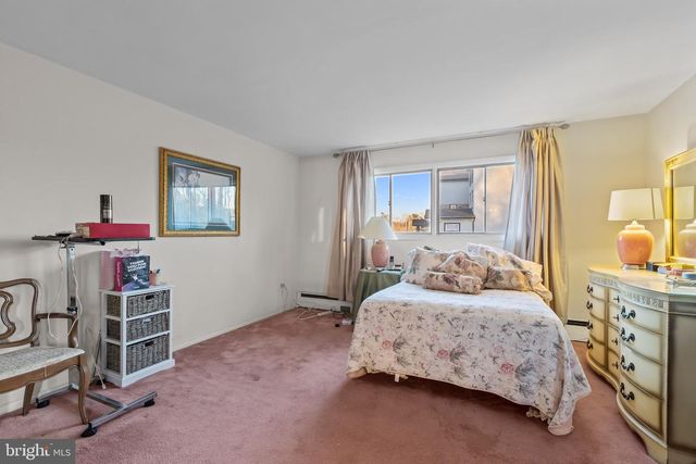 4900 CEDAR LN, Drexel Hill, PA 19026