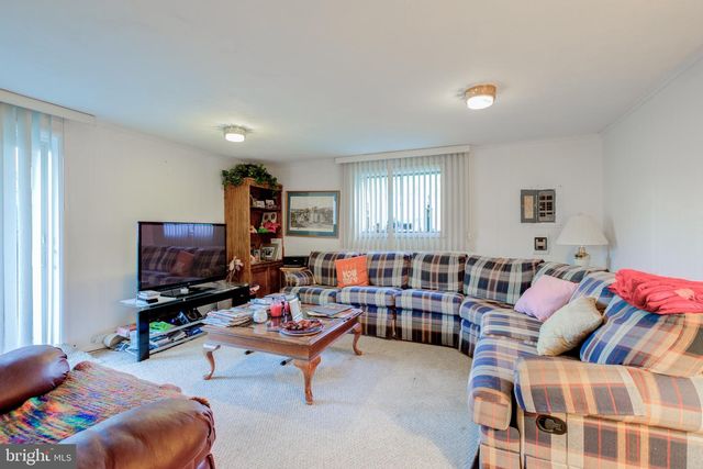 4900 CEDAR LN, Drexel Hill, PA 19026