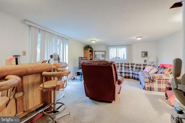 4900 CEDAR LN, Drexel Hill, PA 19026