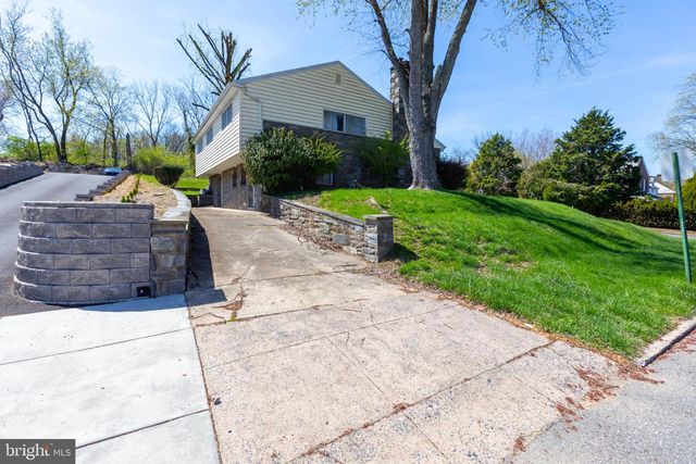 4900 CEDAR LN, Drexel Hill, PA 19026