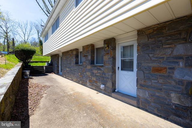 4900 CEDAR LN, Drexel Hill, PA 19026