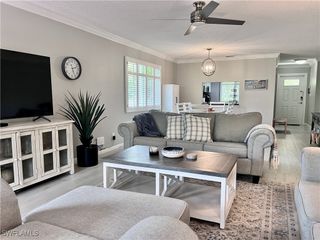 34 Glades BLVD 1461, Naples, FL 34112