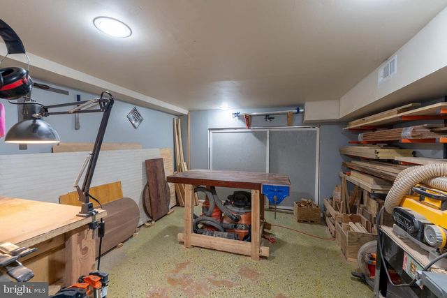 2512 BROOKFIELD AVE, Baltimore, MD 21217