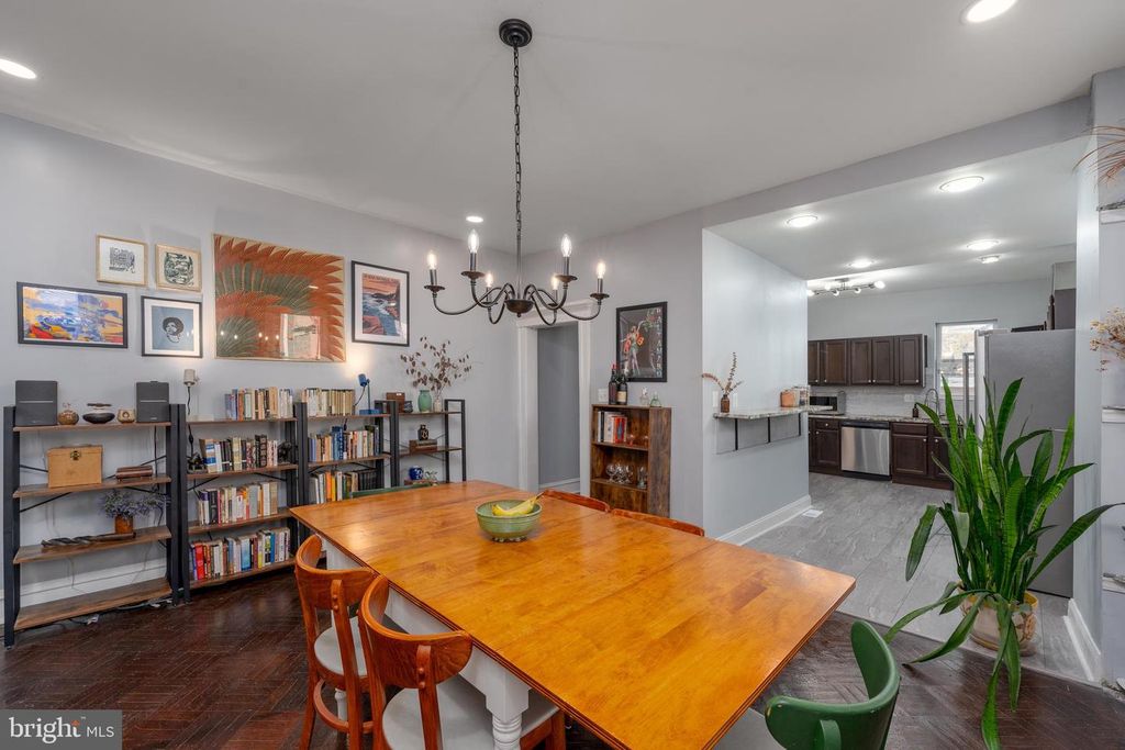 2512 BROOKFIELD AVE, Baltimore, MD 21217