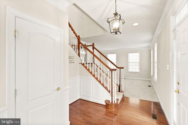 11821 WHITWORTH CANNON LN, Bristow, VA 20136