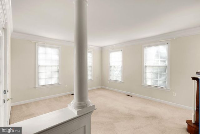 11821 WHITWORTH CANNON LN, Bristow, VA 20136