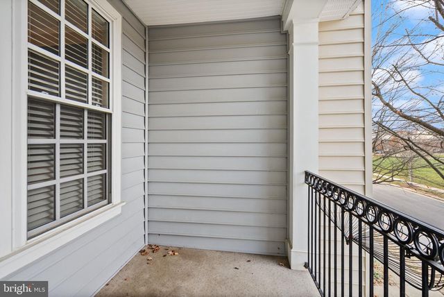 11821 WHITWORTH CANNON LN, Bristow, VA 20136