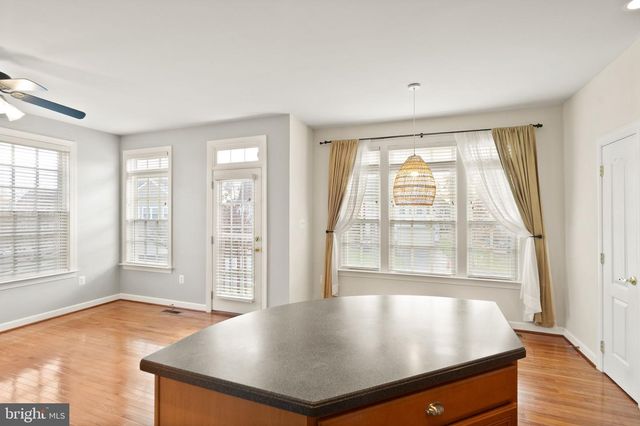 11821 WHITWORTH CANNON LN, Bristow, VA 20136