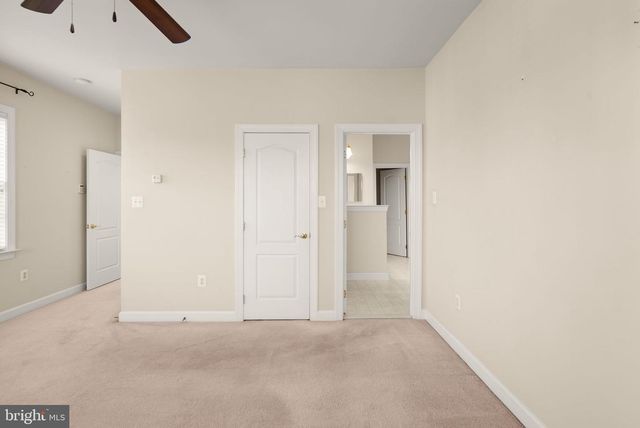 11821 WHITWORTH CANNON LN, Bristow, VA 20136