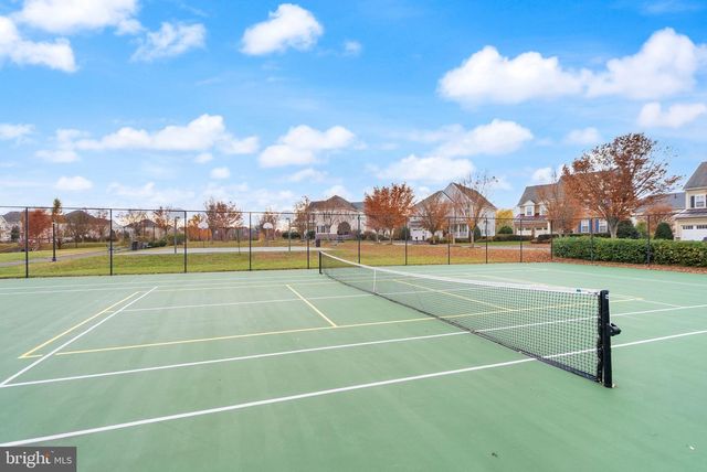 11821 WHITWORTH CANNON LN, Bristow, VA 20136