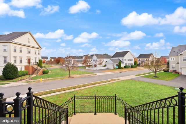 11821 WHITWORTH CANNON LN, Bristow, VA 20136