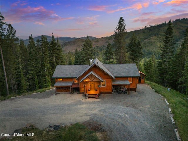 21807 E Doyle RD, Cataldo, ID 83810