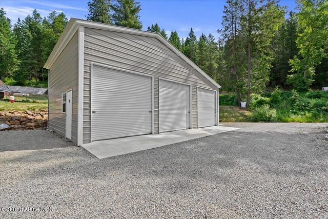 21807 E Doyle RD, Cataldo, ID 83810