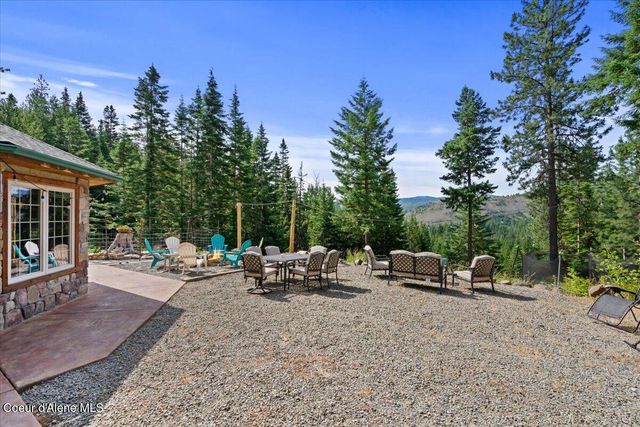 21807 E Doyle RD, Cataldo, ID 83810