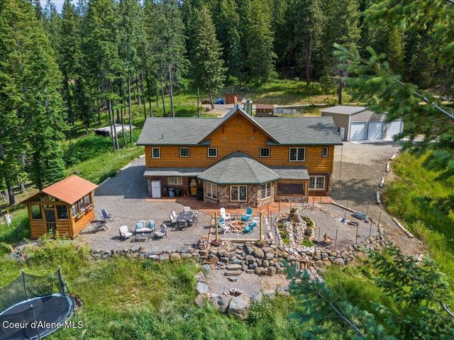 21807 E Doyle RD, Cataldo, ID 83810