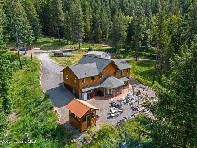 21807 E Doyle RD, Cataldo, ID 83810