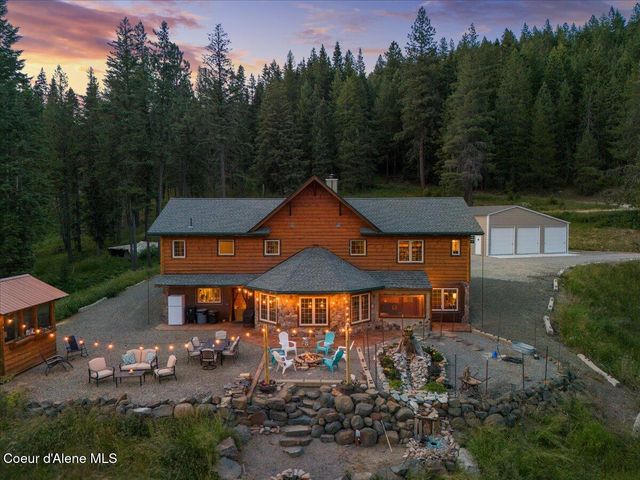 21807 E Doyle RD, Cataldo, ID 83810