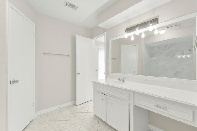 4805 Whispering Falls Drive, Houston, TX 77084