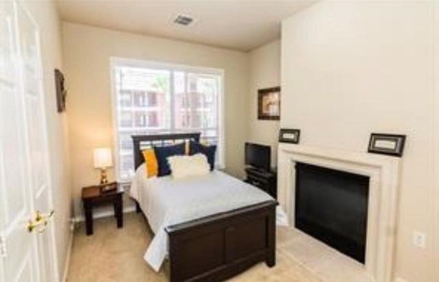 2400 Mccue Road 337, Houston, TX 77056
