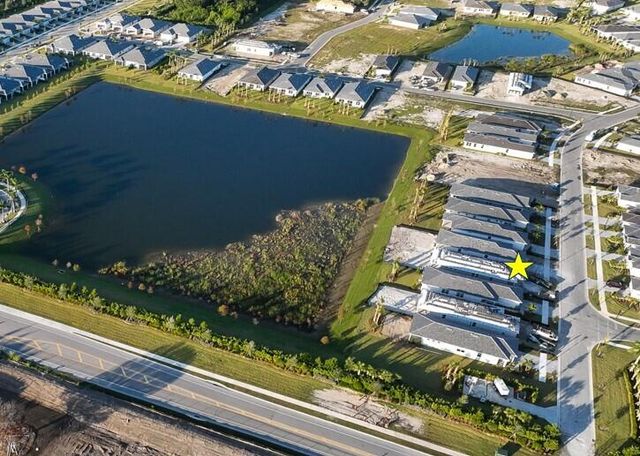 1355 Haven Circle Hallmark 79, Vero Beach, FL 32960