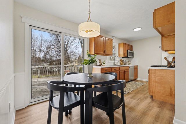 1556 Mullins Avenue NW, Grand Rapids, MI 49534