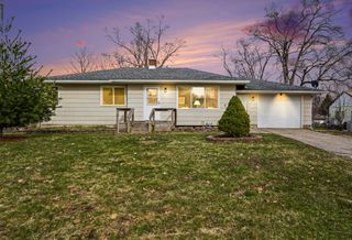 1556 Mullins Avenue NW, Grand Rapids, MI 49534