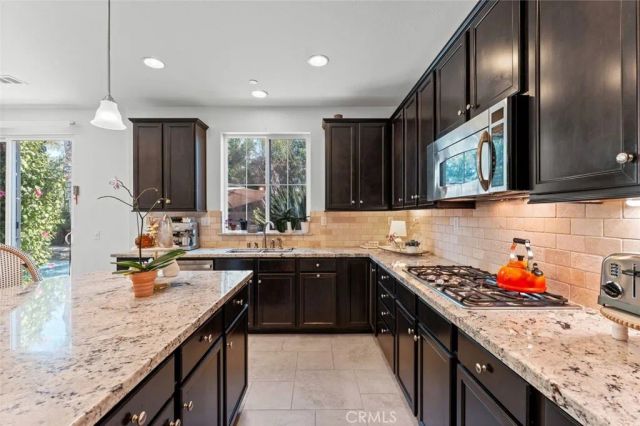 40224 Landrum Place, Temecula, CA 92591