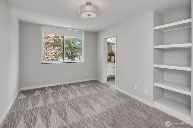 7429 E Mercer Way, Mercer Island, WA 98040