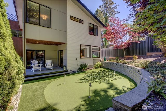 7429 E Mercer Way, Mercer Island, WA 98040