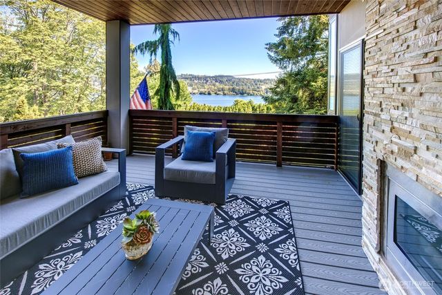 7429 E Mercer Way, Mercer Island, WA 98040