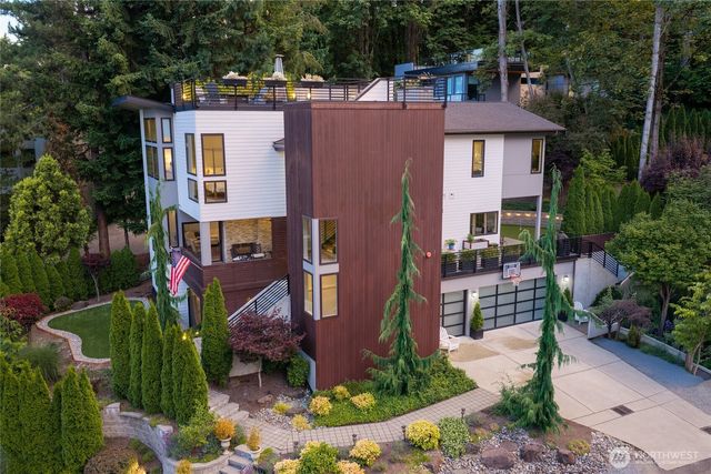 7429 E Mercer Way, Mercer Island, WA 98040