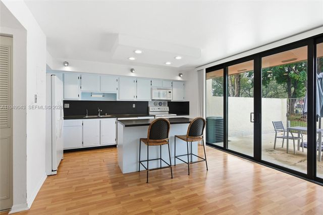 7707 SW 105th Pl, Miami, FL 33173