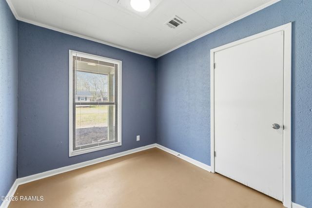 98 Santa Ines Street, New Iberia, LA 70563