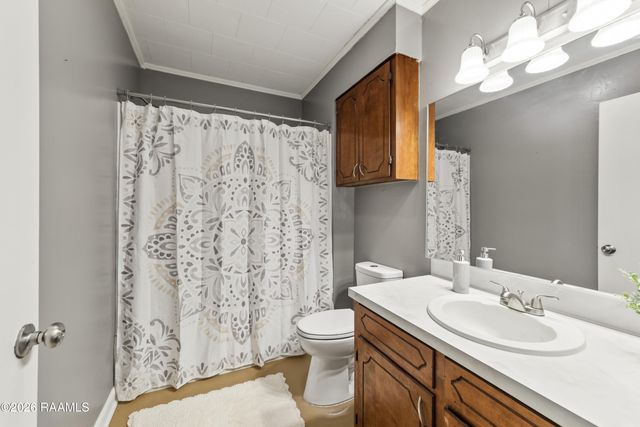 98 Santa Ines Street, New Iberia, LA 70563