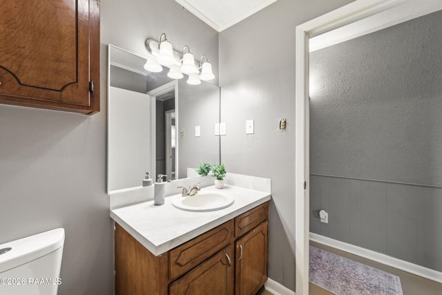 98 Santa Ines Street, New Iberia, LA 70563