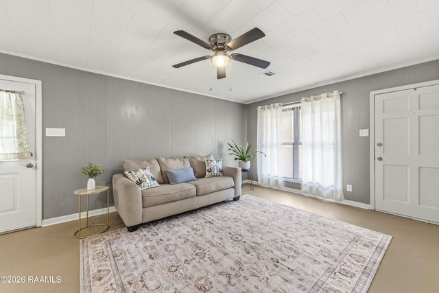 98 Santa Ines Street, New Iberia, LA 70563