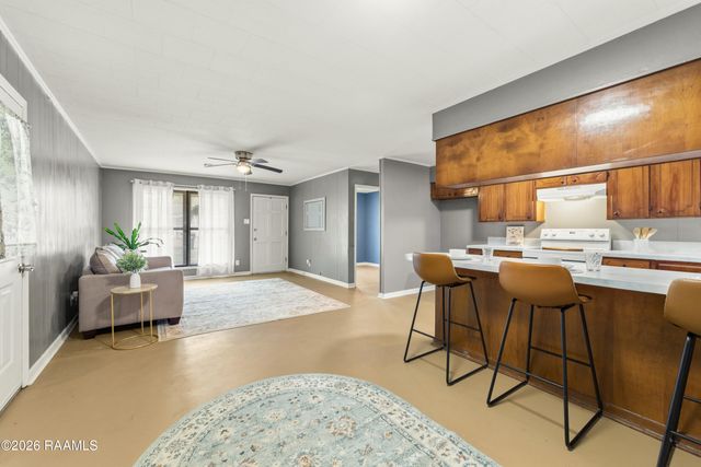 98 Santa Ines Street, New Iberia, LA 70563