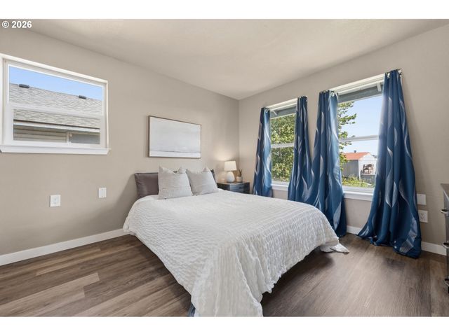 3198 DUKE SNIDER Ave, Eugene, OR 97402