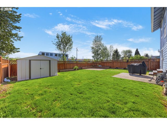 3198 DUKE SNIDER Ave, Eugene, OR 97402