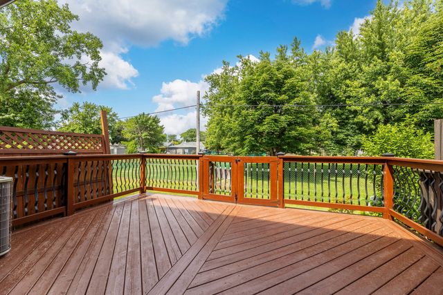 7546 S Cork Avenue, Justice, IL 60458