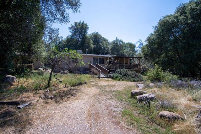 43666 Balch Park Road, Springville, CA 93265