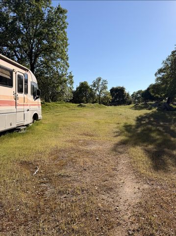 43666 Balch Park Road, Springville, CA 93265