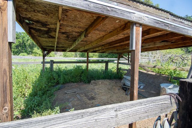 43666 Balch Park Road, Springville, CA 93265