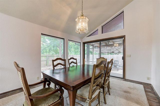 13501 Fox Hollow Ridge, Oklahoma City, OK 73131